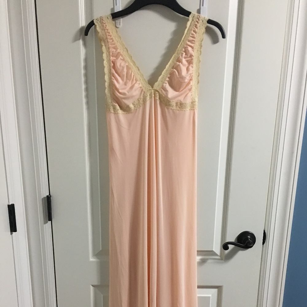vintage pink cream lace slip nightgown 90s grunge
